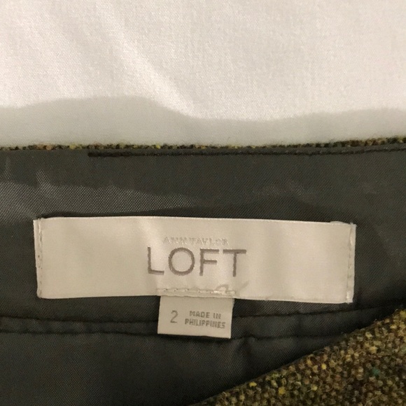 Ann Taylor LOFT Gold Mini Fully Lined Skirt - Picture 5 of 7